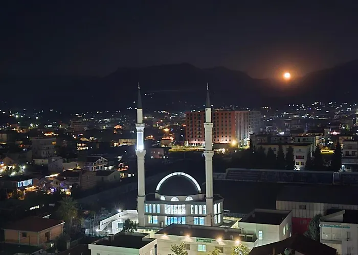 Apartment Dragos Nest Center Kamez